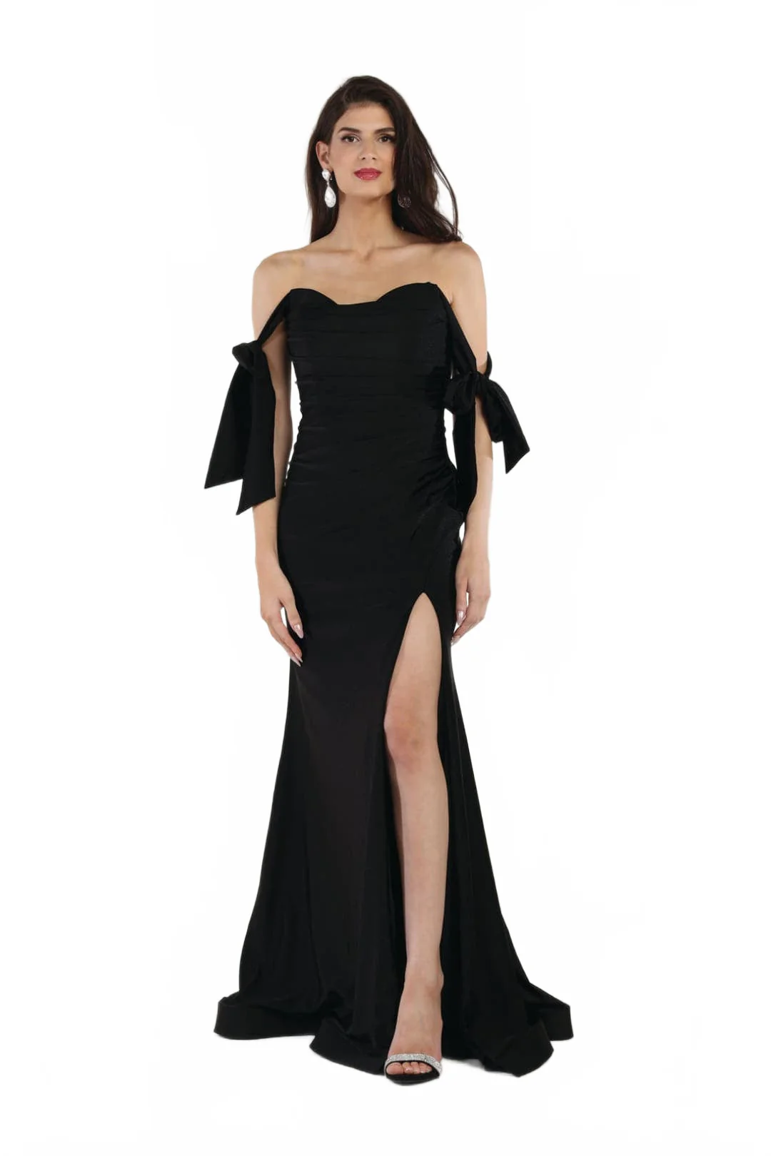 Black Bridesmaid Dresses in Satin and Plus Size Gowns - Image 8
