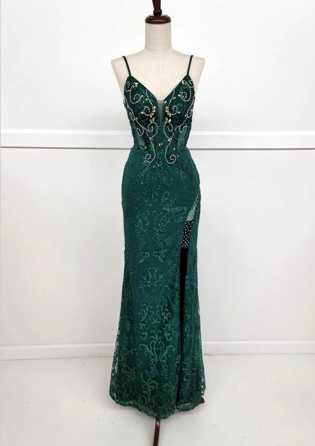 Chicas 4028 Elegant Prom Gold Spaghetti-Strap Corset High-Slit Fabric Dress - Image 4