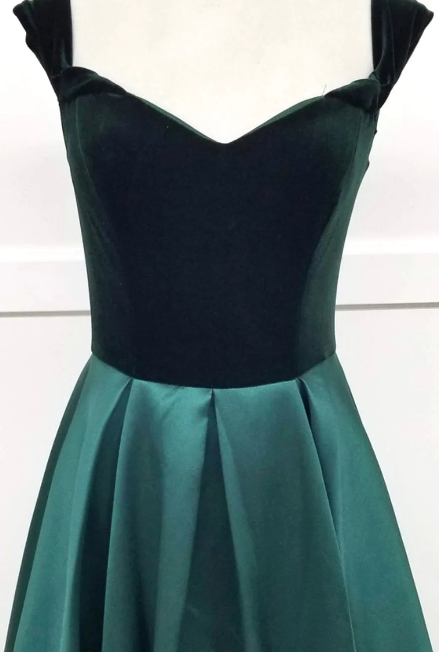 Chicas C7062 Elegant Evening Navy A-Line Sweetheart Floor-Length Satin Dress - Image 2