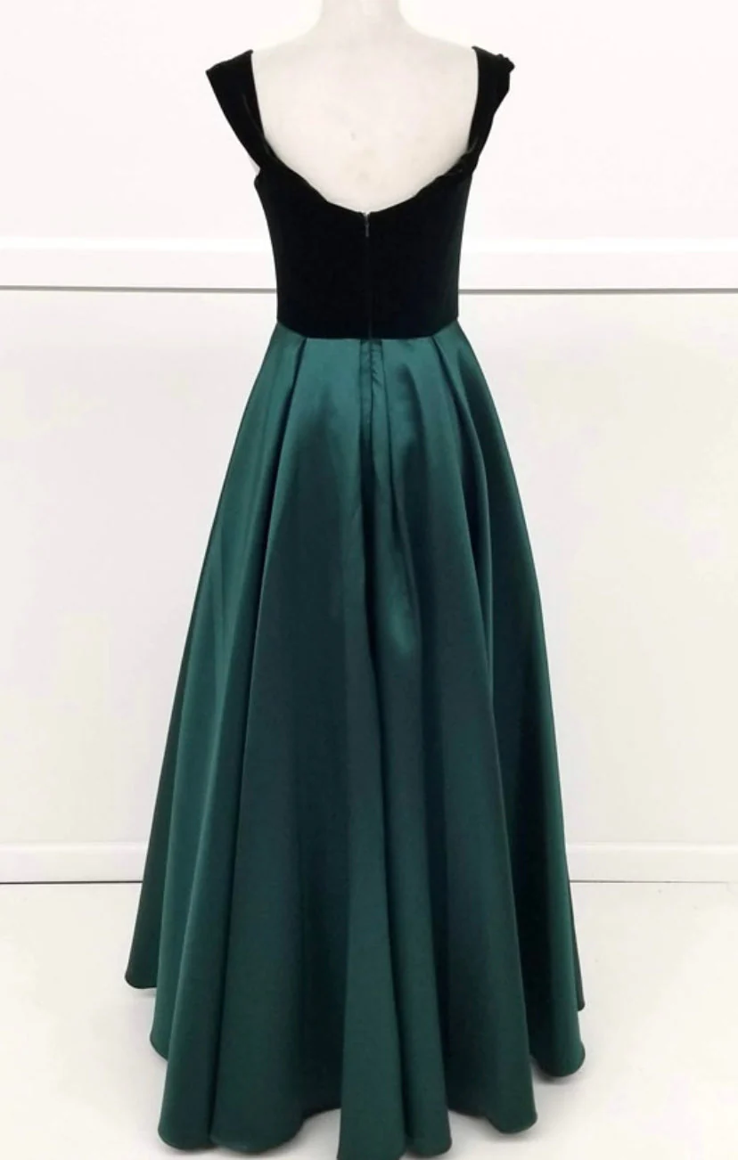 Chicas C7062 Elegant Evening Navy A-Line Sweetheart Floor-Length Satin Dress - Image 4