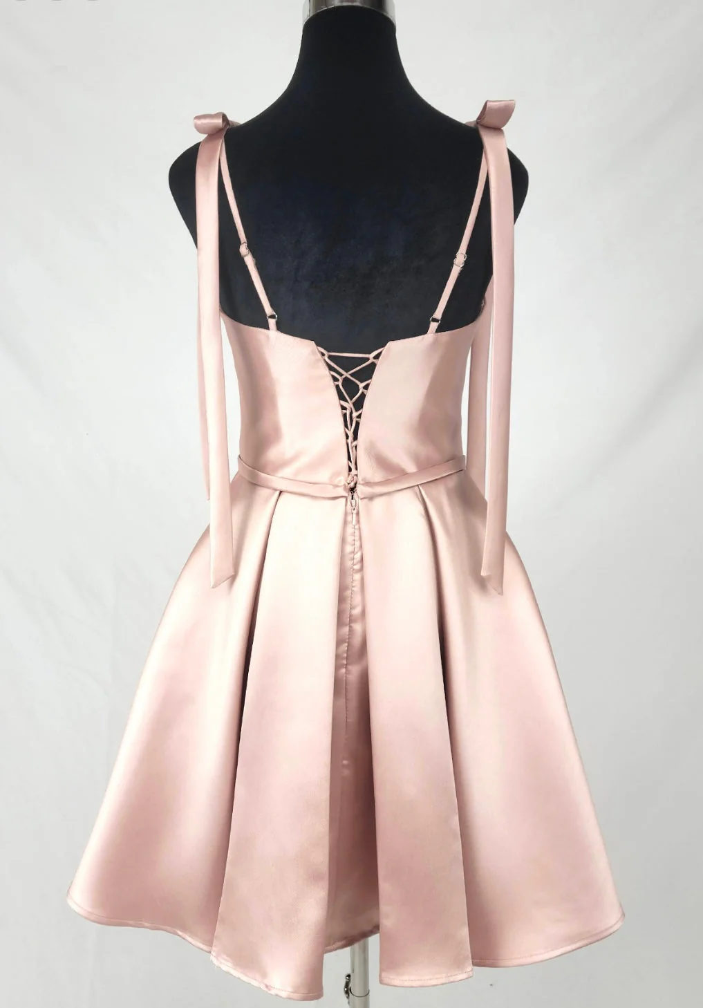 Chicas DM8133 Formal Blush A-Line Sweetheart Short Strappy Satin Dress - Image 2