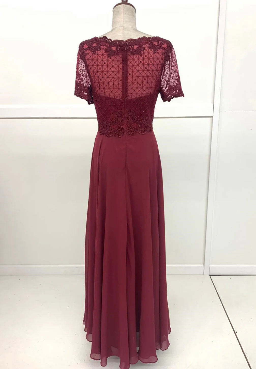 Chicas J004 Elegant Bridal Burgundy Short Embroidered Chiffon Dress - Image 2
