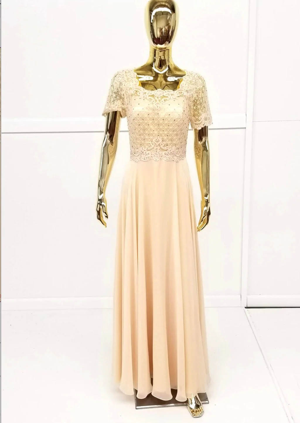 Chicas J004 Elegant Bridal Burgundy Short Embroidered Chiffon Dress - Image 3