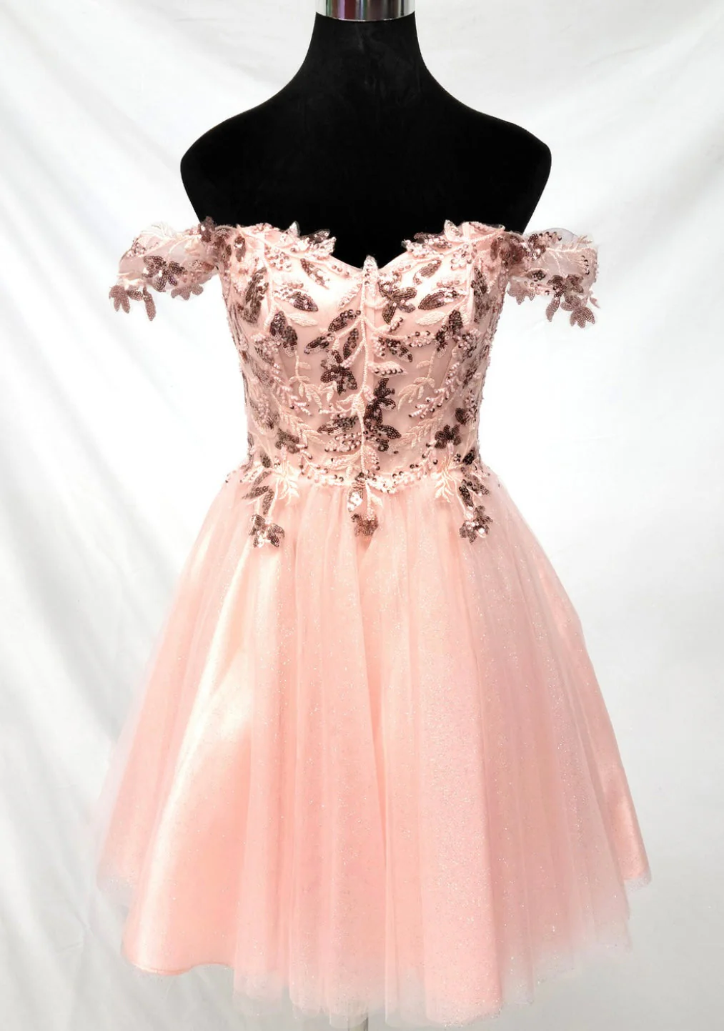 Chicas J051 Cocktail A-Line Short Sequin Embroidered Tulle Dress - Image 3