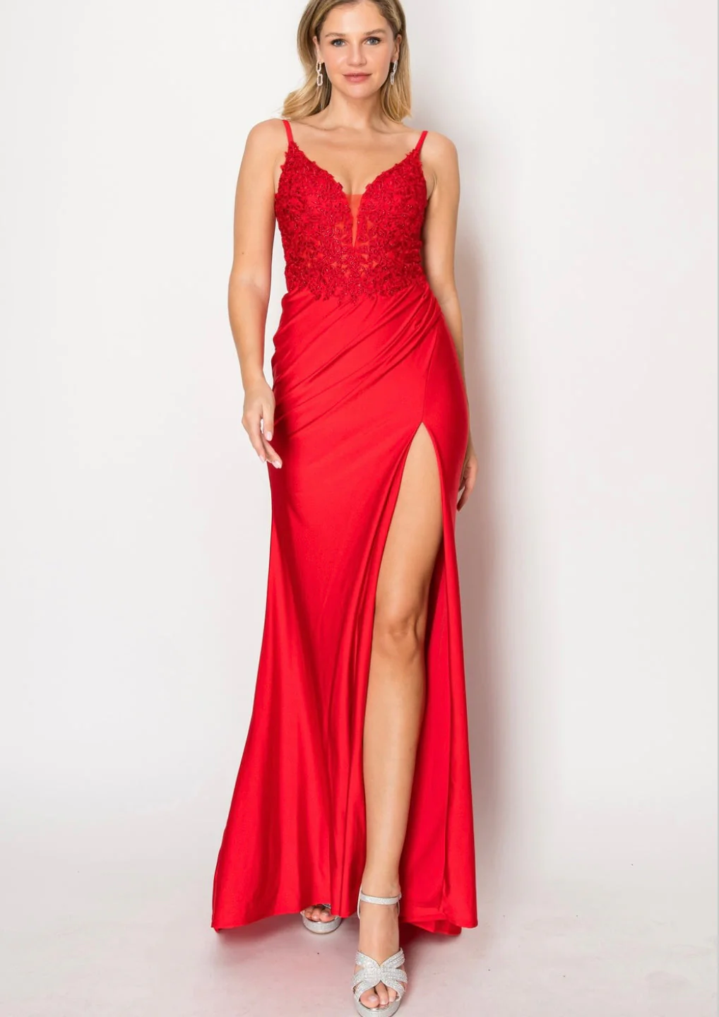Chicas YG5033 Glam Prom Illusion Floor-Length High-Slit Strappy Lace Dress - Image 4