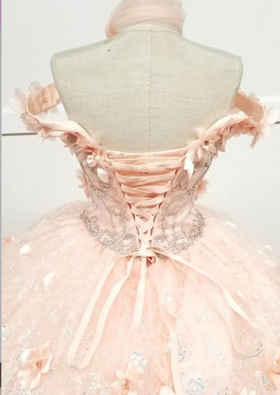 Chicas HF3027 Romantic Printed Glitter Quinceañera Blush BallDress Tulle Dress - Image 7