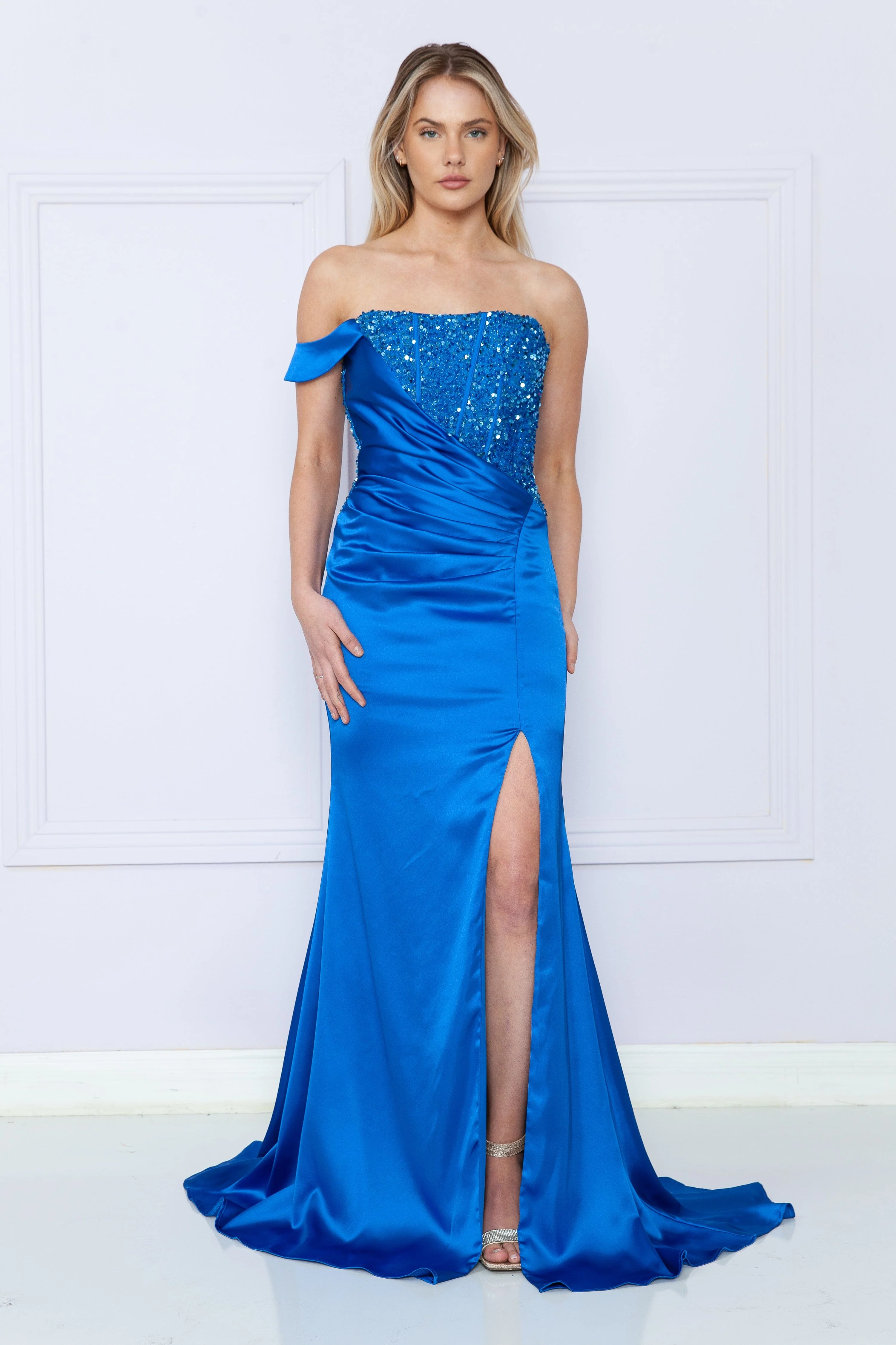 Poly USA 9178 Fitted Sequin Bodice Corset Gown - Image 4