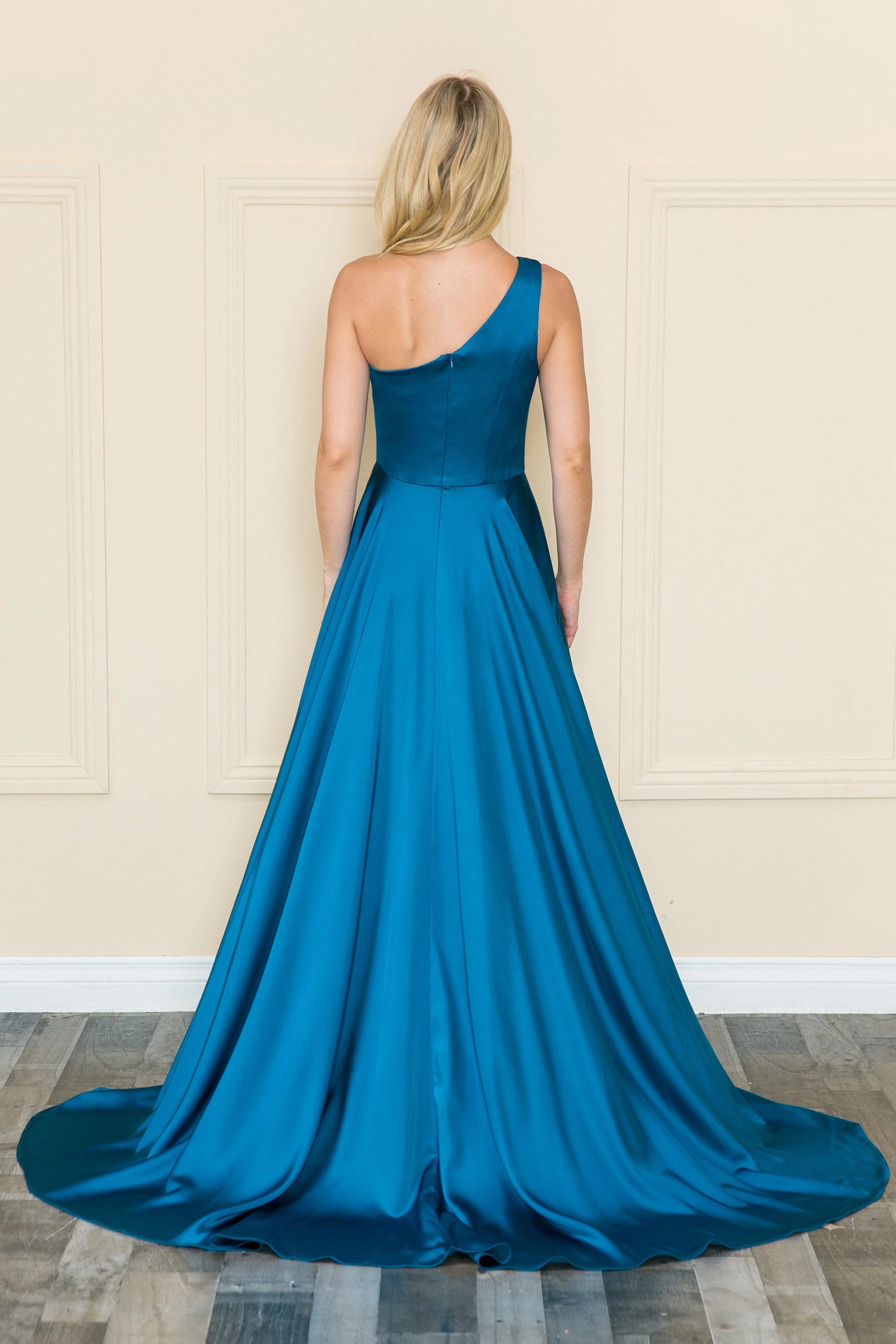 Poly USA 8912 One Shoulder Charmeuse Gown - Image 7