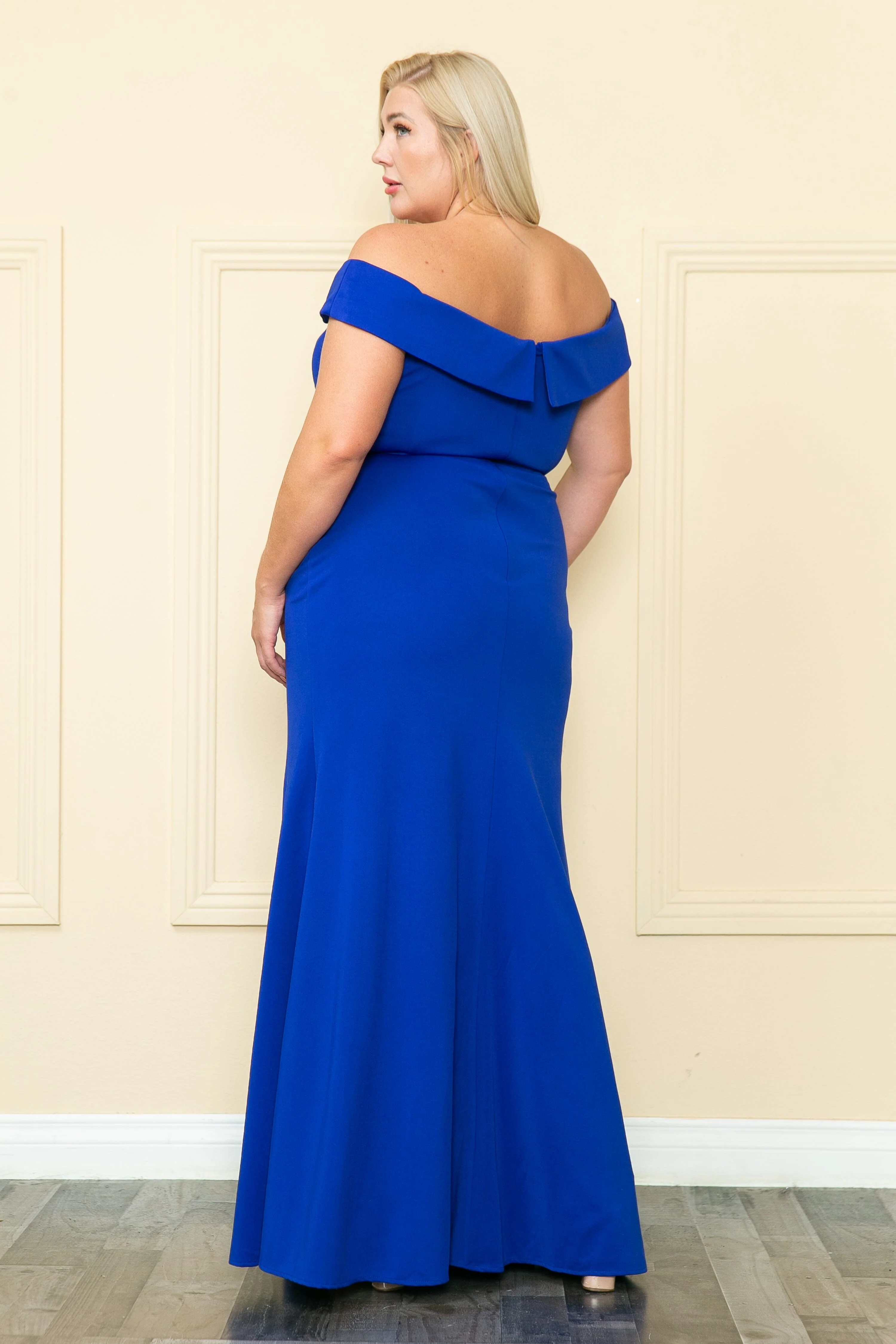 Poly USA W1118 Plus Size Fitted Off Shoulder Slit Gown - Image 4